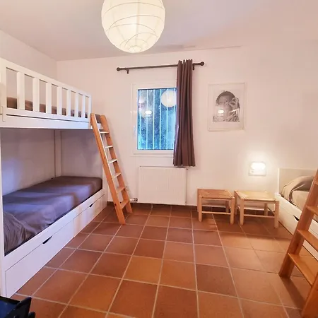 Stylish And Tranquil For 8 People Villa